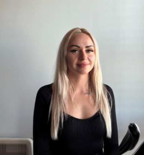 мене-звати-христина-печена-xwde98